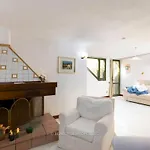 Apartment With Kitchen 100 M From The Sea *