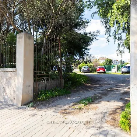 Apartamento With Kitchen & Free Parking 100 M From The Sea