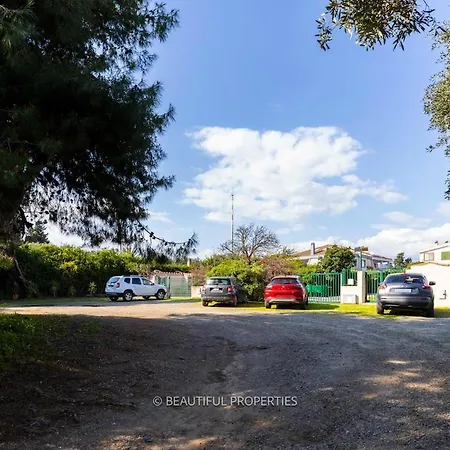 Room With Kitchen & Free Parking 100 M From The Sea Appartamento Quartu SantʼElena
